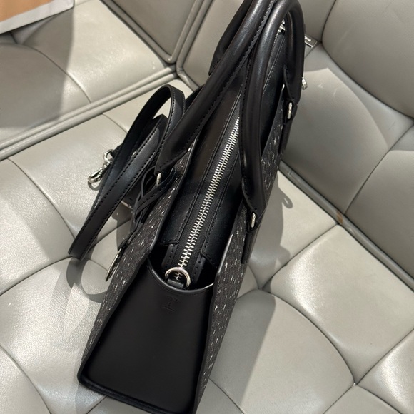 Michael Kors Black and Silver Star Satchel - Picture 3 of 11